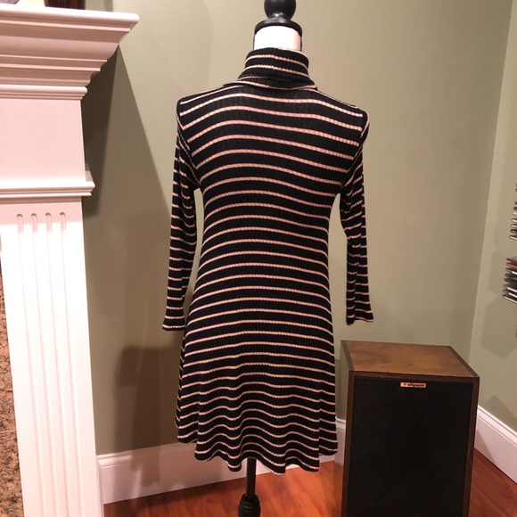 American Eagle sweater dress - Picture 4 of 5